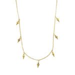 Collana in oro giallo 18kt maglia rolò con 7 piccoli ciondoli a 3 sfere di cui 3 smaltati color rosa mélange. Made in Italy.