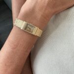 orologio Boucheron oro giallo indossato