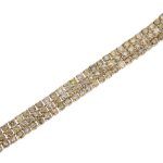dettaglio zoom colorazioni diamanti su bracciale oro rosa