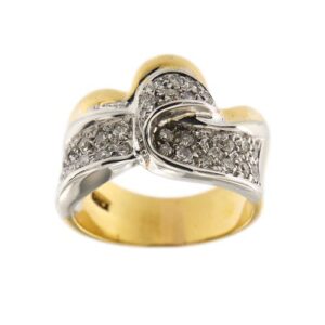 Anello a fascia in oro giallo e bianco 18 kt a nastro con pavé di 31 diamanti taglio brillante da 0.03 ct cad. totale 0.93 ct - colore GH e purezza VS.