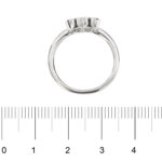 anello a cuore con diamanti in oro bianco foto paragone righello per misura gioiello in cm