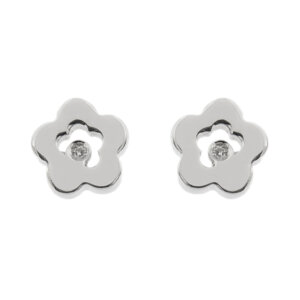 Orecchini a lobo a forma di fiore in oro bianco 18kt con 2 diamanti taglio brillante da 0.03 ct cad. totale 0,06 ct - colore FG e purezza VS; chiusura con perno e farfallina.