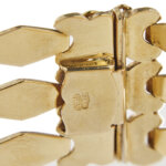 dettaglio punzone 75o oro di bracciale a fascia